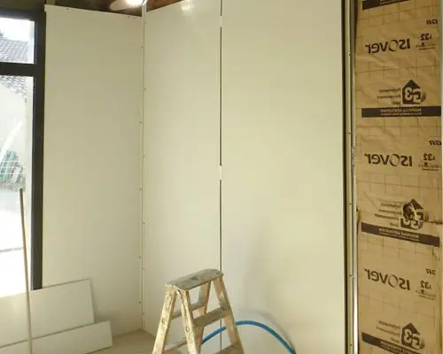 Pladuristas en Maresme, instalación de trasdosados aislantes